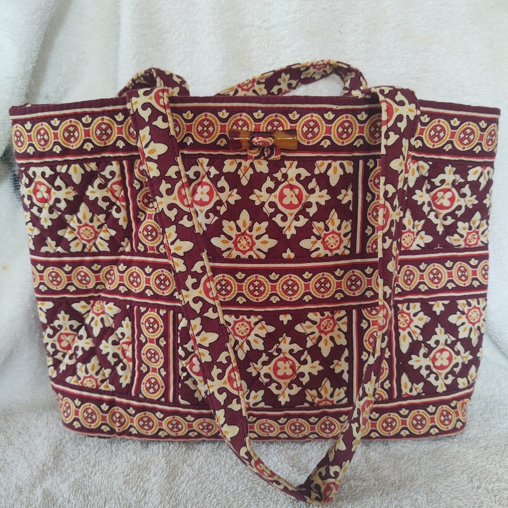 Vera Bradley tote bag
